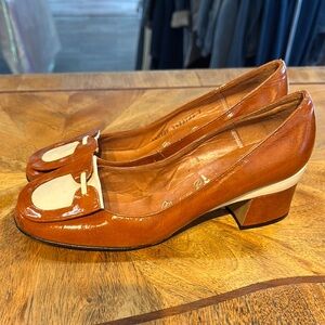 Vintage Brown Leather Women's Loafers